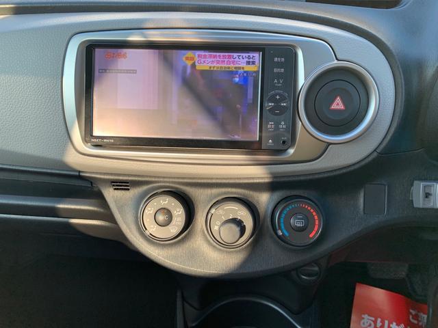 TOYOTA VITZ 2012